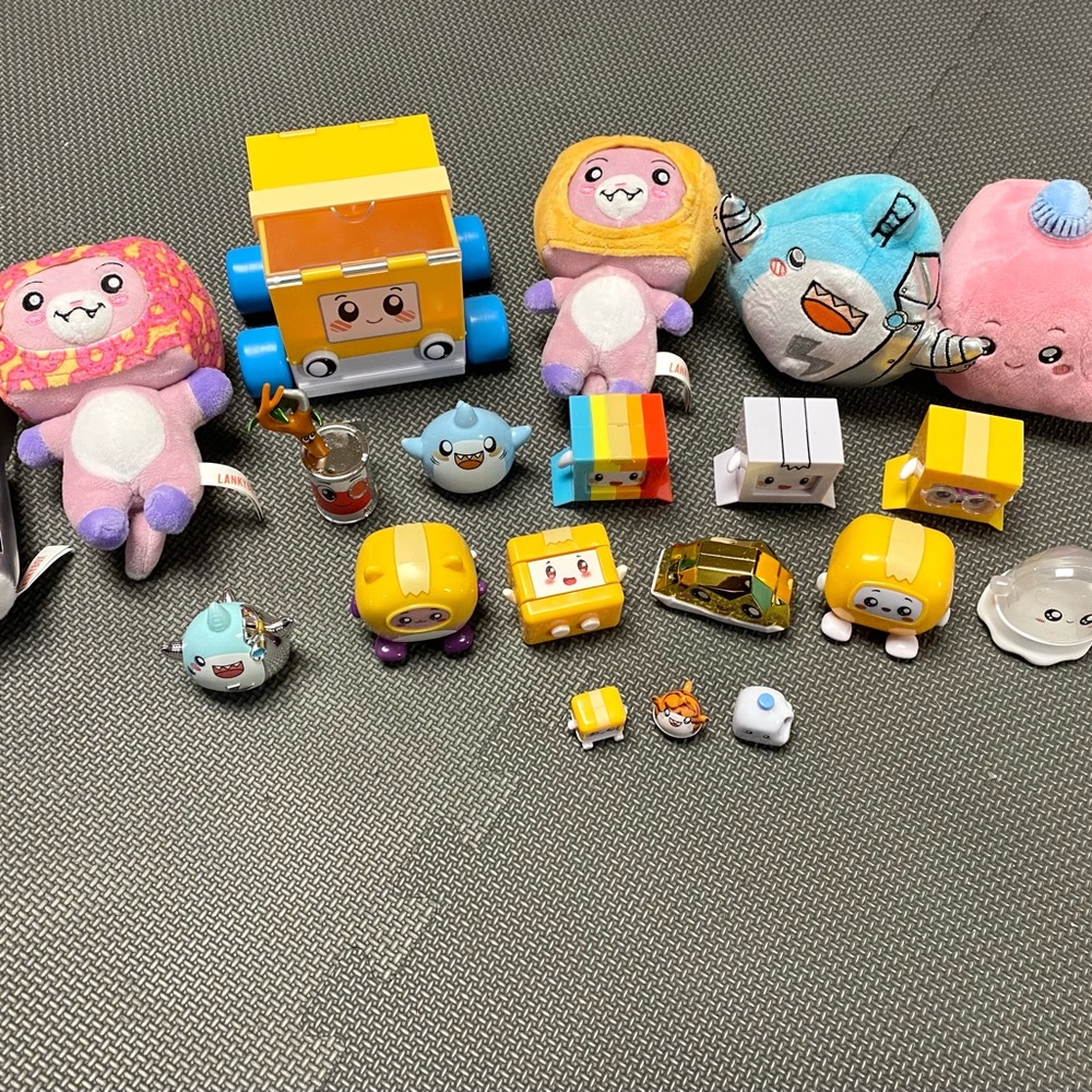 Lankybox toy assortment